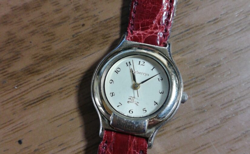 高価なブランド品ではないけれど、大切にしたい腕時計。