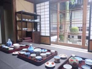 重文・豊村酒造さんで「藤吉憲典個展－酒の器、祝の器」